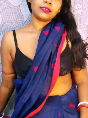 I am Soumi from India video call me