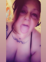 Would love to watch porn with you send me a link lets connect
