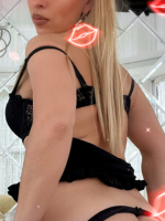 Cougar Porn Watcher