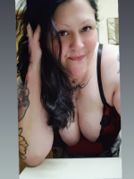 Would love to watch porn with you masturbate with you send me what you have been watchin lately lets connect
