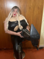 i know you are  bi i wanna fuck you