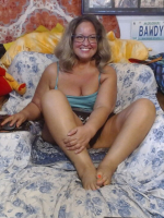 Claudia Thick Mature Beauty