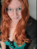 Naughty housewife needs to play
