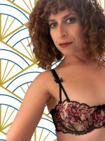 Egyptian MILF born to serve