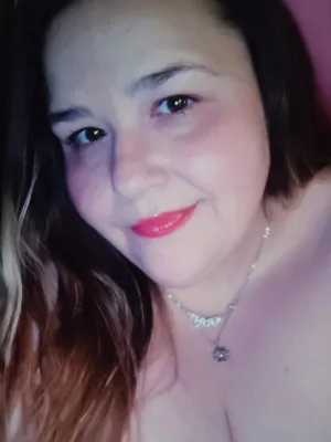 Curvy Mature Southern Belle With A Very Open Mind